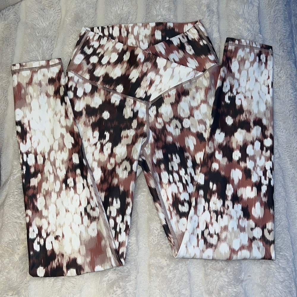 Aerie crossover print leggings